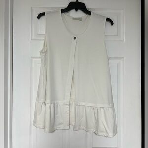 Chic Cream Sleeveless Blouse